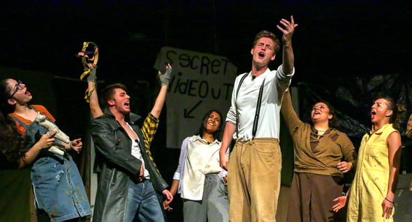 Country Image 3