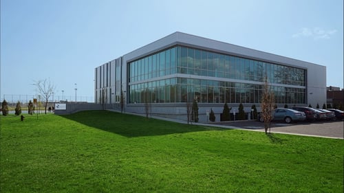 48c7333248ab0c3337bab57a3a056439_-quebec-champlain-longueuil-saint-hubert-riverside-school-board-450-672-4010html-1