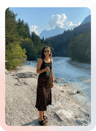 Elisa Urlaub-min