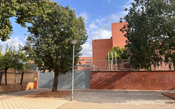 Ella Schule