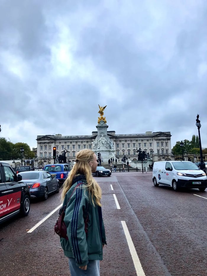 England Lara Kindermann Bild 7-1