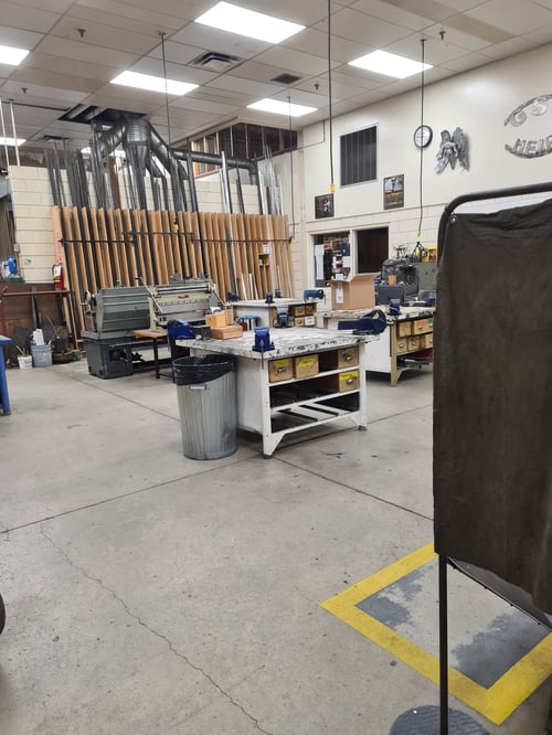 Metall Workshop Raum