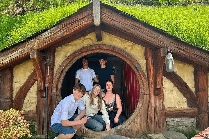 Gruppenfoto Neuseeland Hobbit