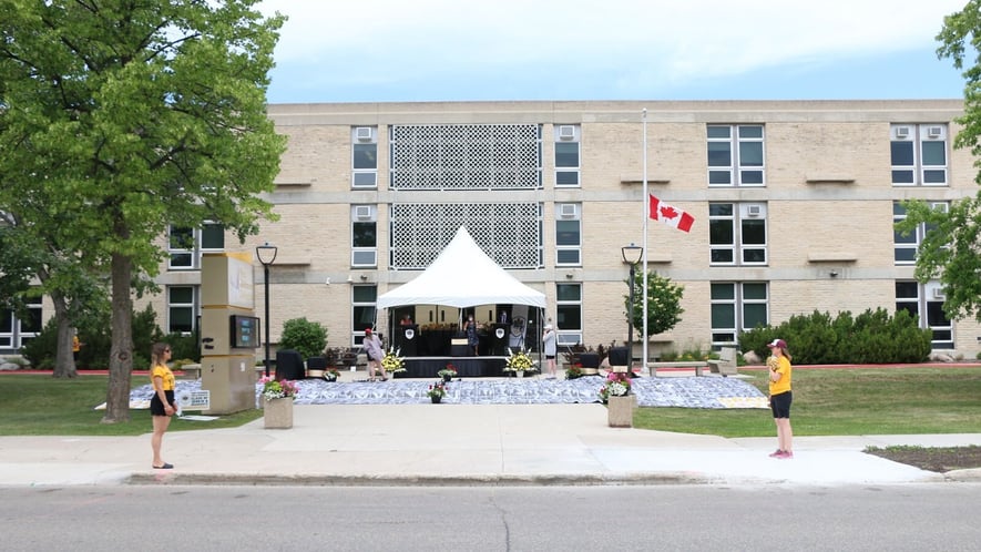 School Image - Fort Richmond Collegiate 