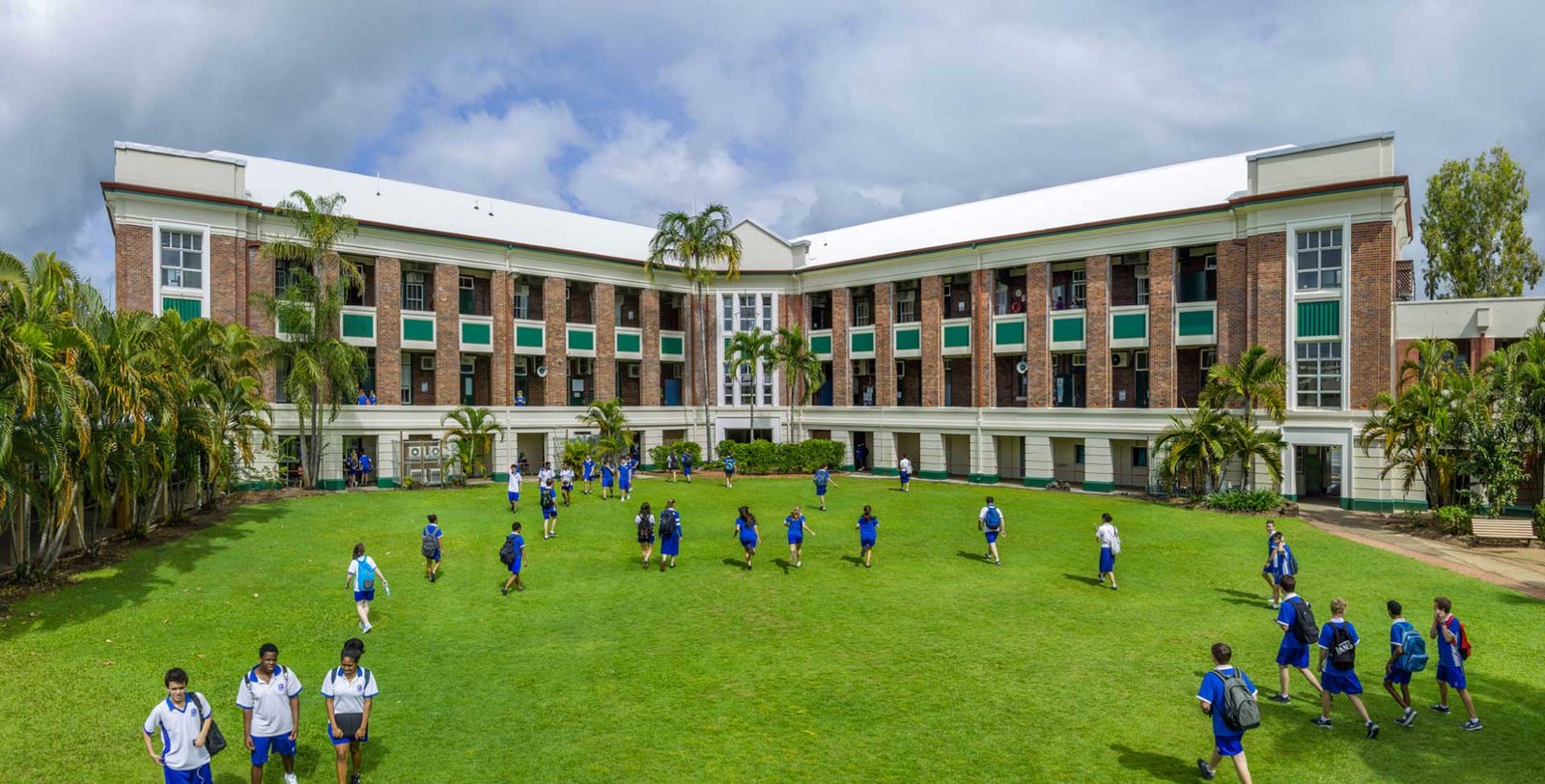 IRL – High School-min