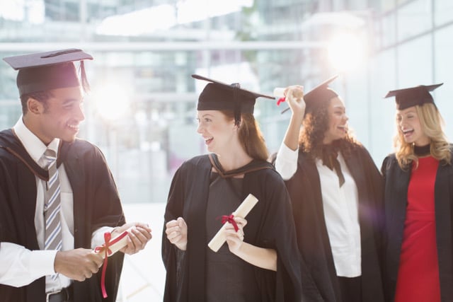 <span id="hs_cos_wrapper_name" class="hs_cos_wrapper hs_cos_wrapper_meta_field hs_cos_wrapper_type_text" style="" data-hs-cos-general-type="meta_field" data-hs-cos-type="text" >Universität oder College - Was passt besser zu mir?</span>