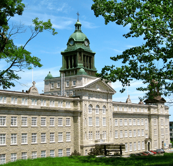 High School in Kanada