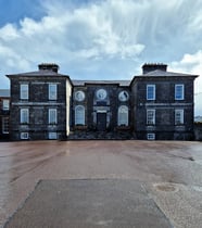 Midleton College