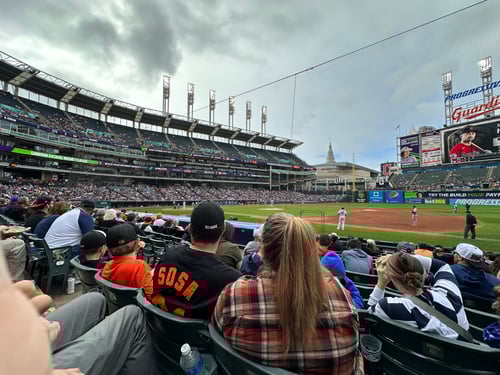 Baseballfeld und Publikum