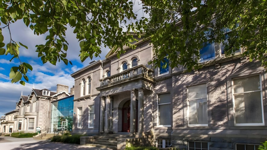 School Image - Albyn School