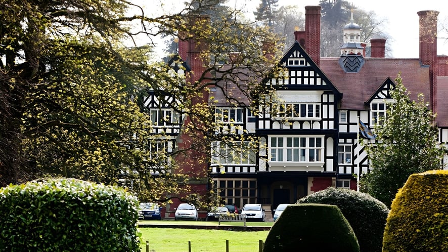 School Image - Bedstone School