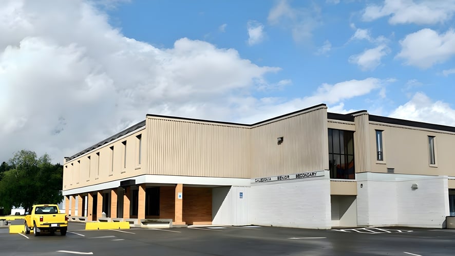 School Image - Caledonia Secondary School