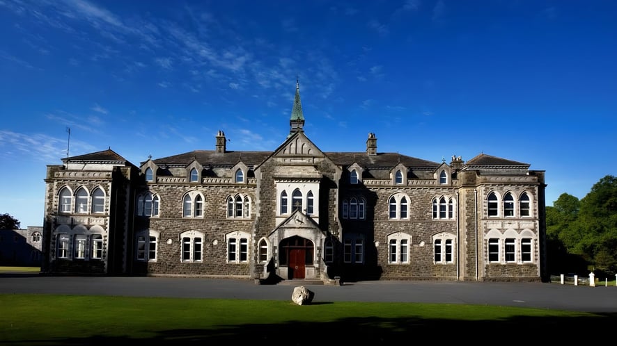 School Image - Cistercian College