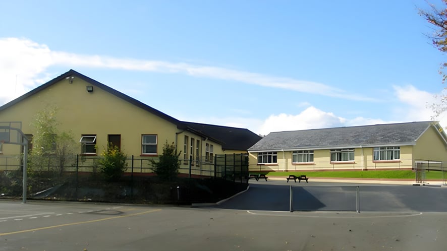 School Image - Coláiste Mhuire (Ballygar)