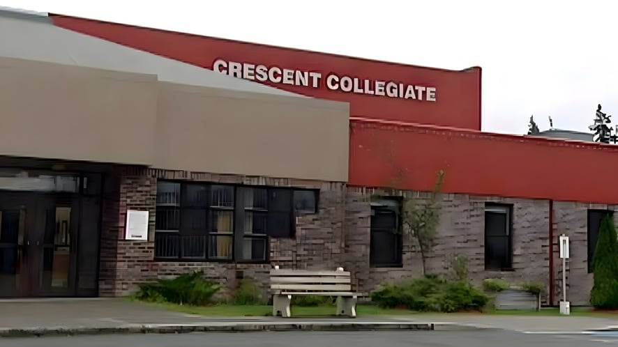School Image - Crescent Collegiate