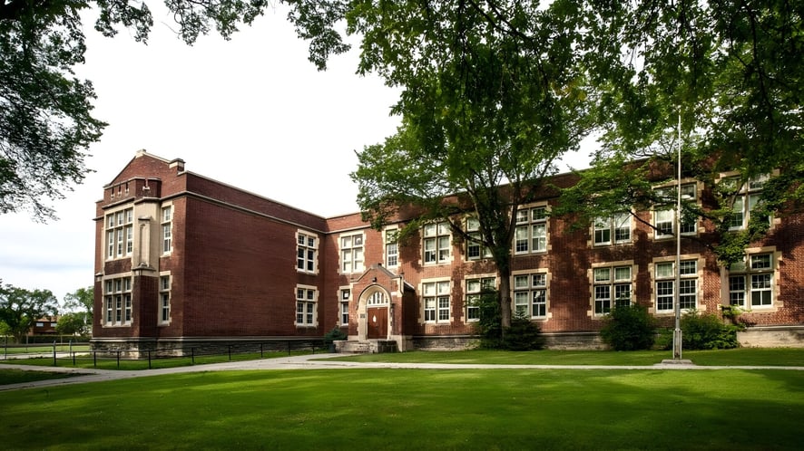 School Image - Daniel McIntyre Collegiate Institute