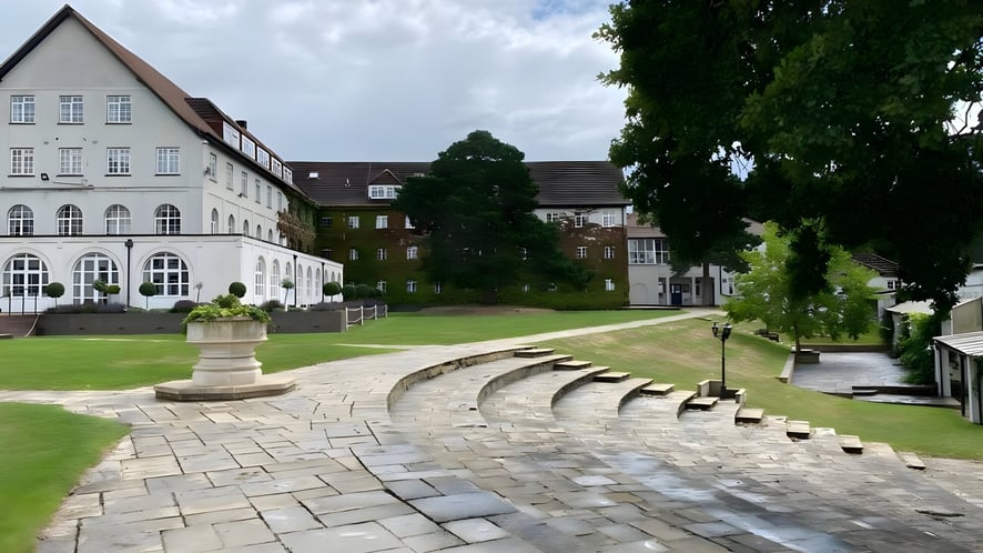 School Image - Downe House School