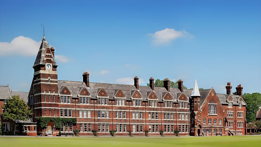 School Image - Felsted School