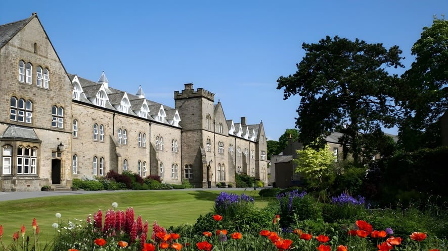 School Image - Giggleswick School