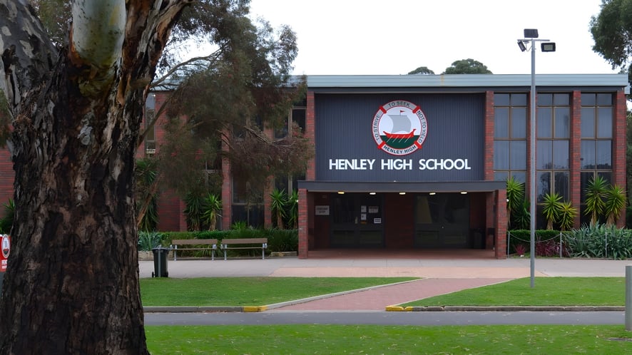 School Image - Henley High School