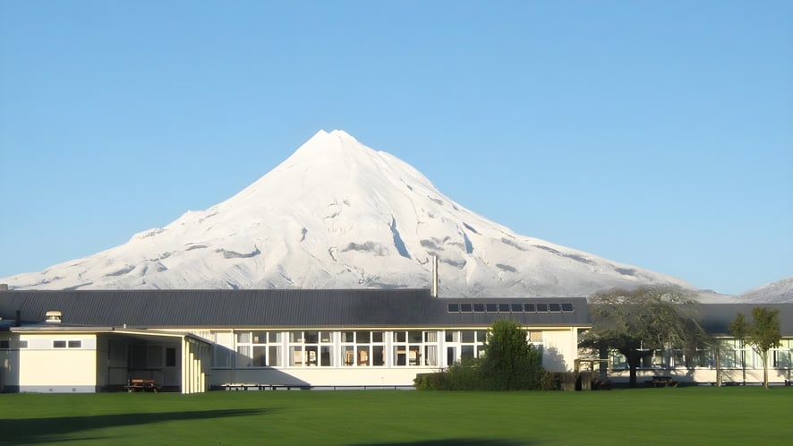 School Image - Inglewood High School