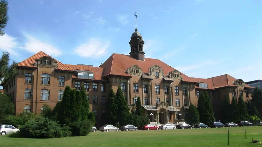 School Image - John Abbott College