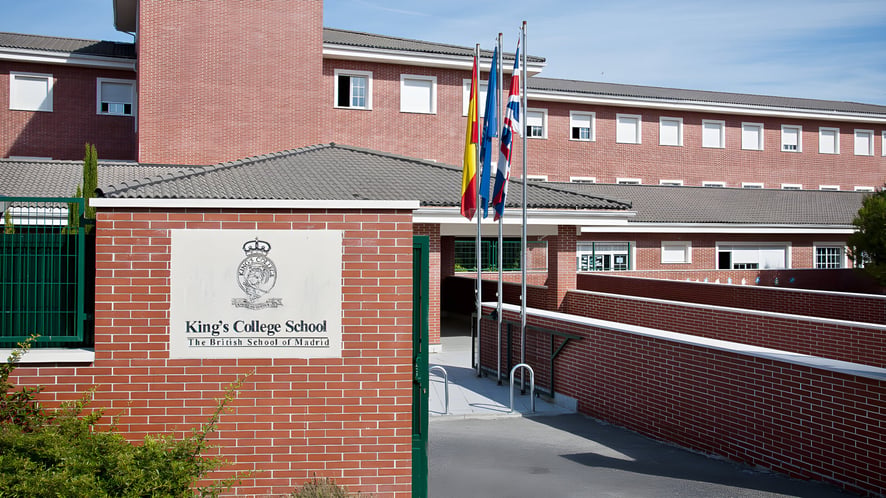School Image - King’s College