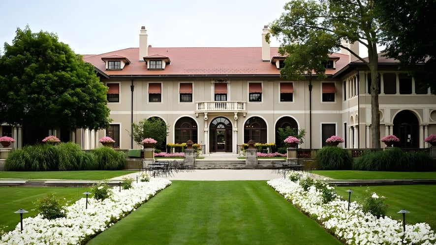 School Image - Lake Forest Academy