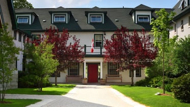 Lakefield College School