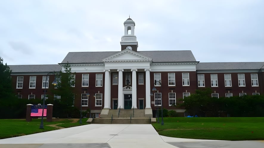School Image - Lawrence Academy