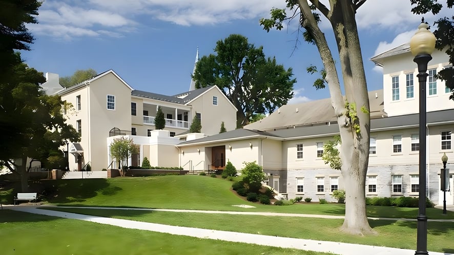 School Image - Linden Hall