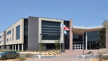 Longfields-Davidson Heights Secondary School