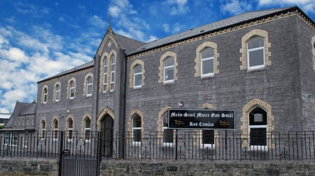 Meán-Scoil Mhuire Gan Smál  (Convent of Mercy Roscommon)