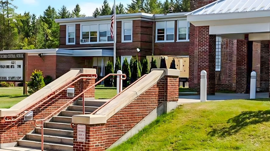 School Image - Newcomb Central School District