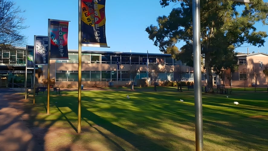 School Image - Salisbury High School
