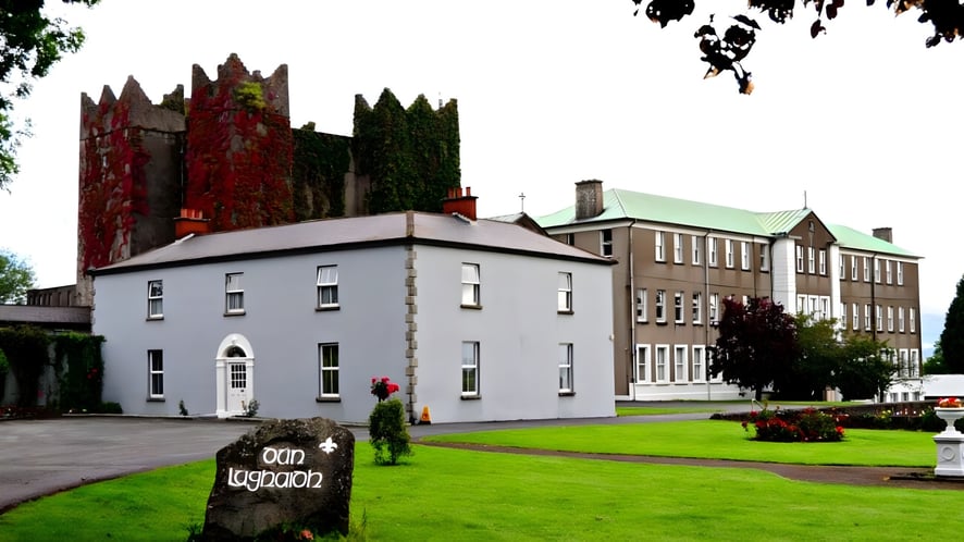 School Image - St. Mary's Holy Faith (Killester)