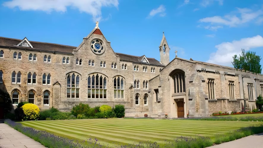 School Image - Stamford Endowed Schools
