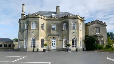 Stonar School