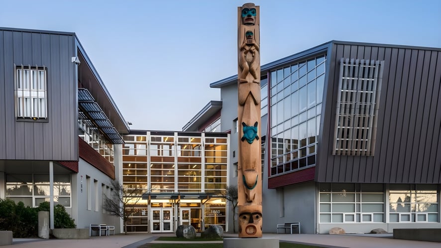 School Image - Sutherland Secondary School