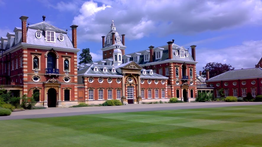 School Image - Wellington College