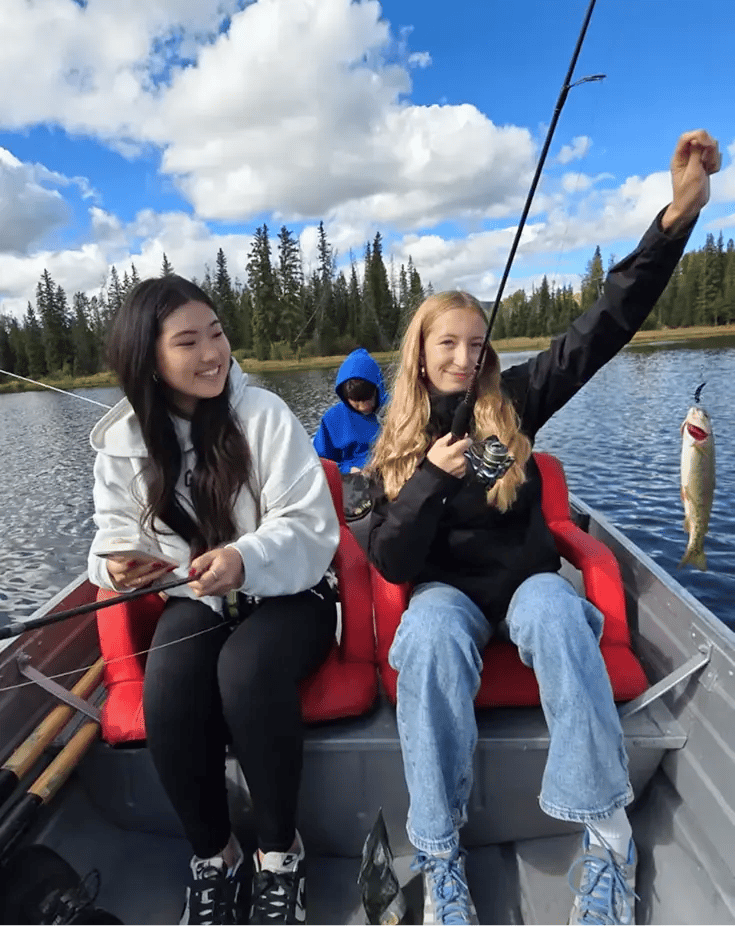 drei Personen Kanada Angeln Boot