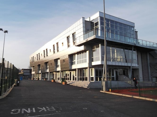 School Image - St. Andrews College