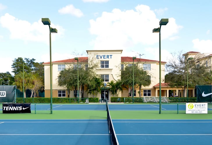 School Image - Evert Tennis Academy