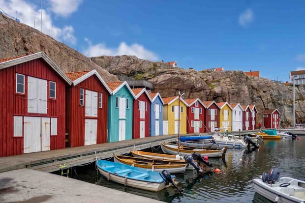 fishermans-hut-4478427_1920-1