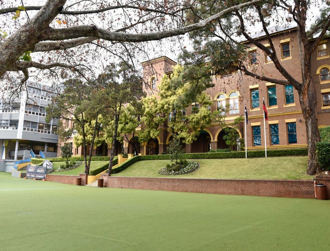 School Image - Reddam House