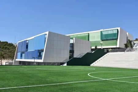 Laude Lady Elizabeth School