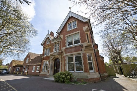 The Worthgate School Canterbury