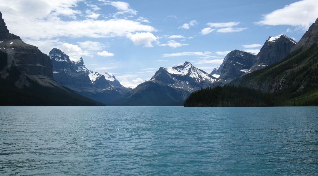 Country Image 4