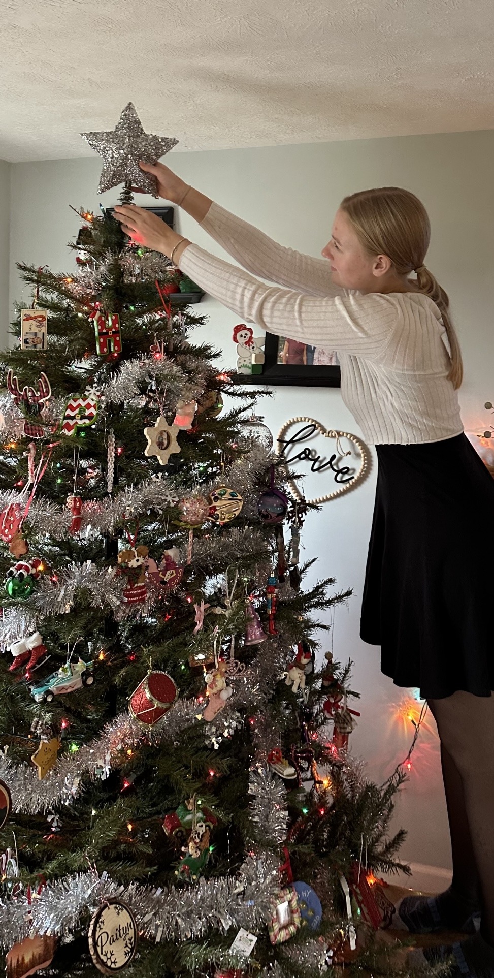 Weihnachtsbaum schmücken