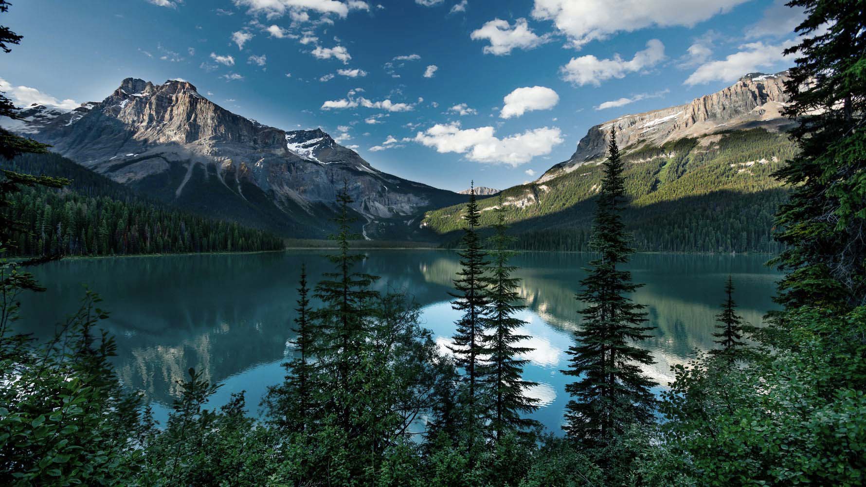 Der Moraine Lake in Kanada